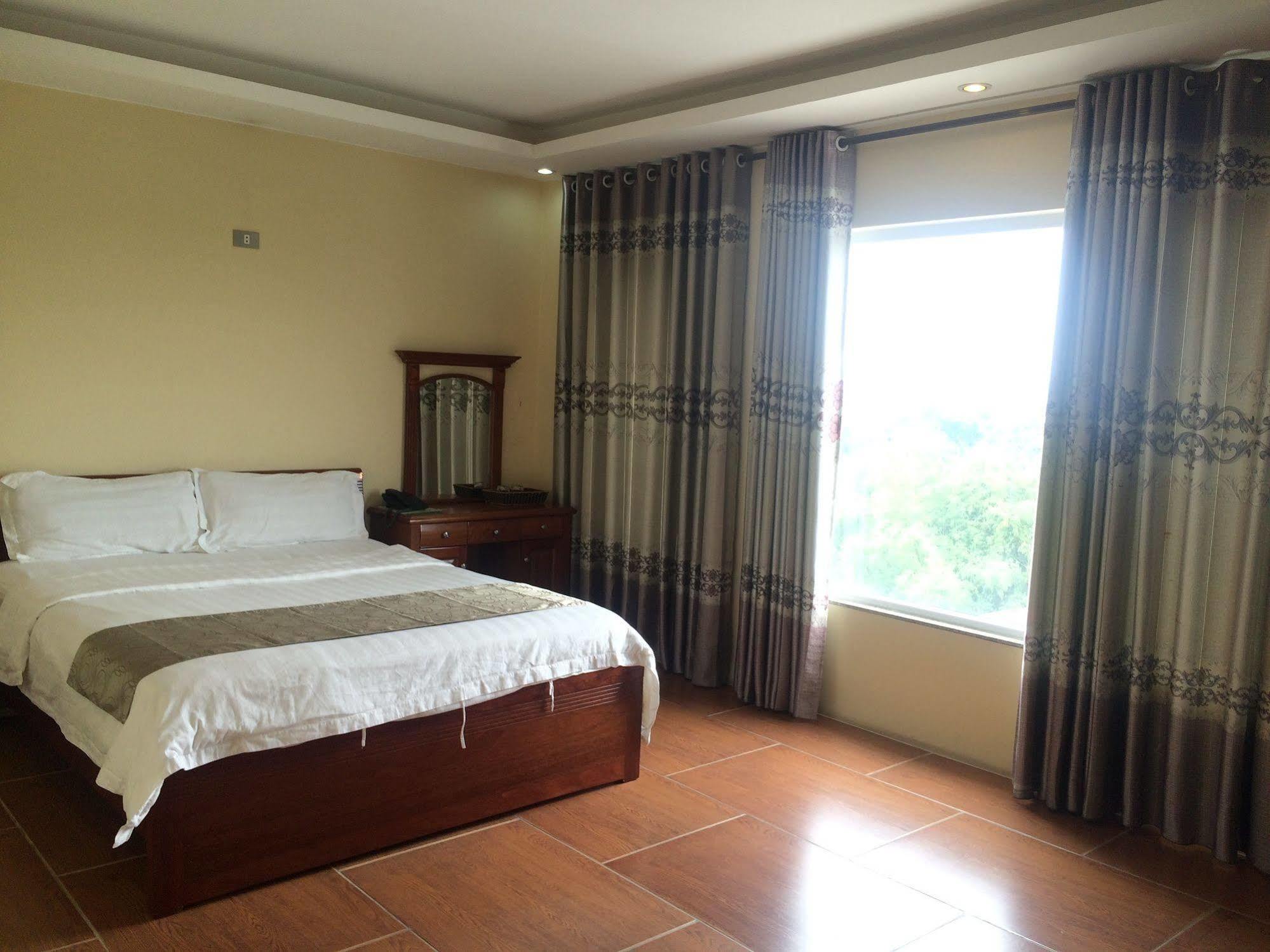 Chio Hotel Noi Bai Luaran gambar
